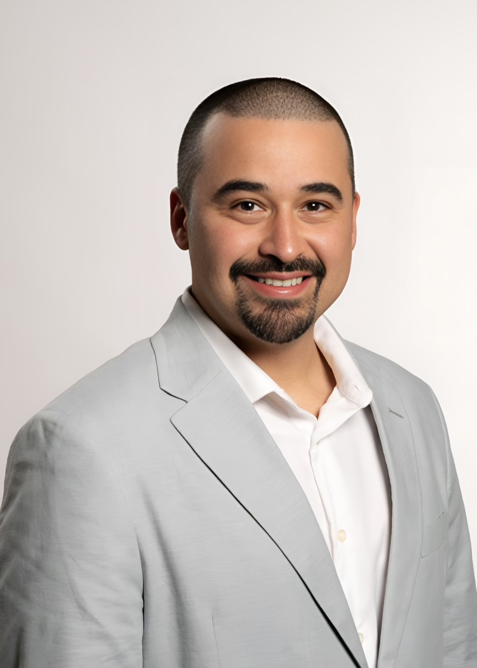 Practice Transitions Advisor Andrew Hurtado