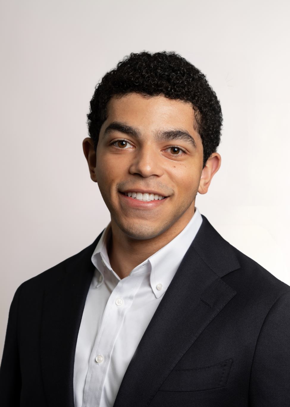 Jacob joined PTG after spending his early career at Sellside Group, where he focused on deal sourcing, diligence, and market research.